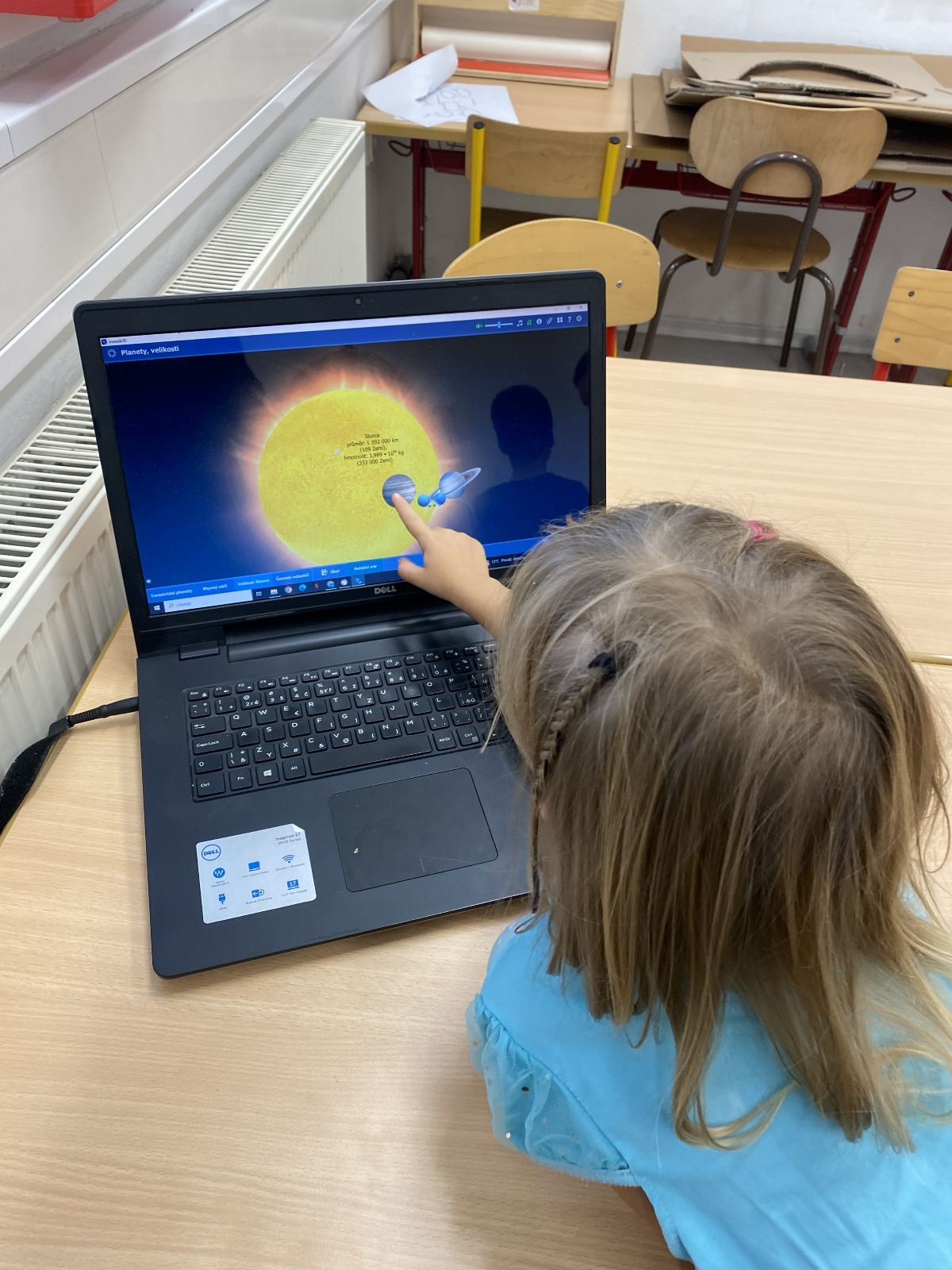 technologie ve skole drak
